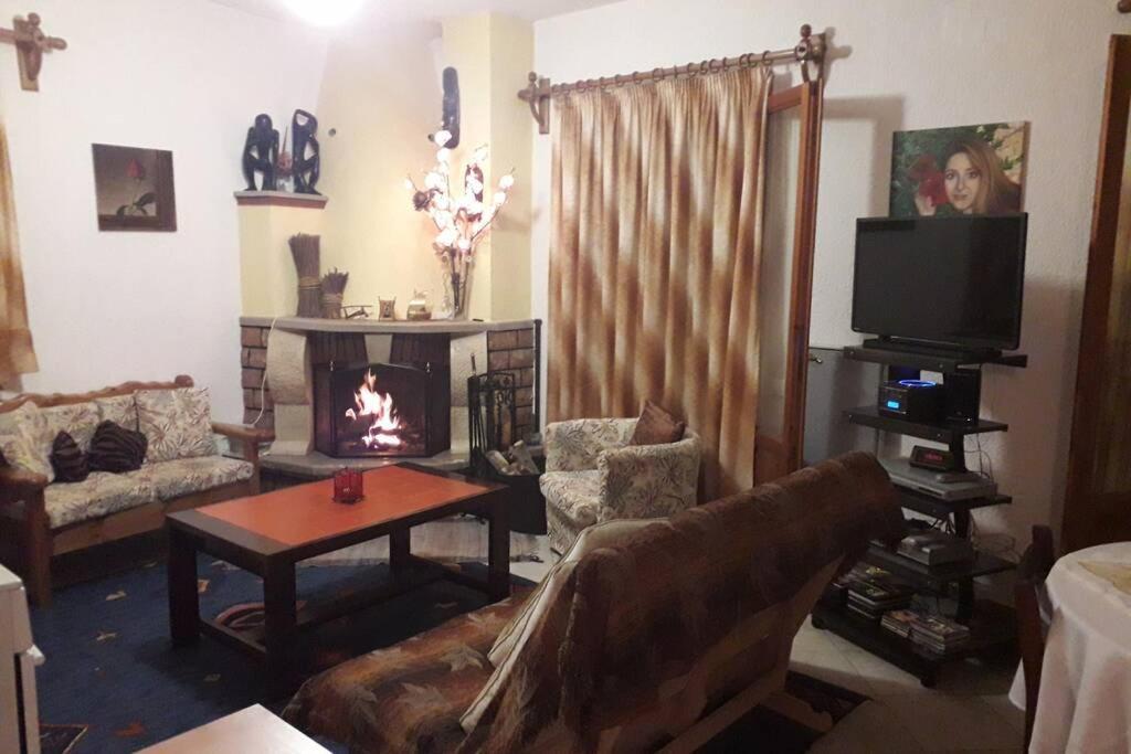 Apartmán Efis House Kalívia Exteriér fotografie